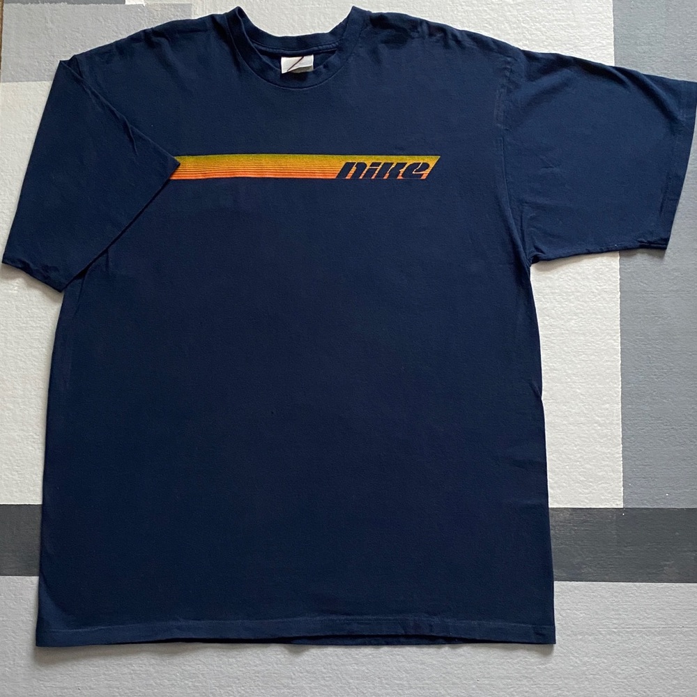 90’s Nike Graphic Tee